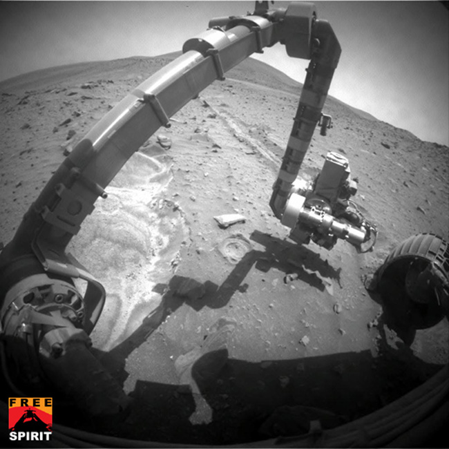 Mars Rover Makes Discovery While Spinning Its Wheels